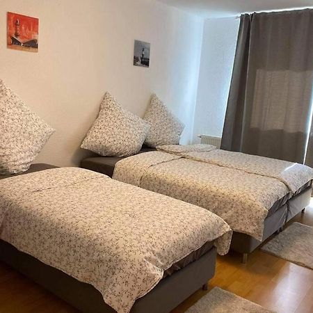 Beste Lage In Rostock: 2-Zimmerwohnung Mit Balkon Im 1.Og Dış mekan fotoğraf