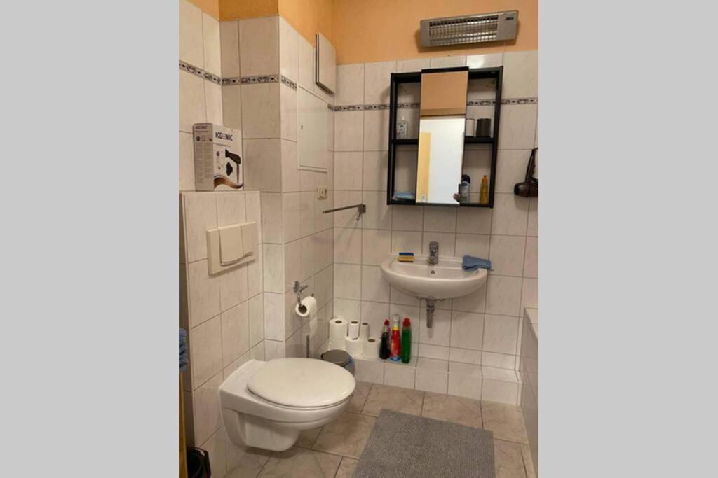 Beste Lage In Rostock: 2-Zimmerwohnung Mit Balkon Im 1.Og Dış mekan fotoğraf